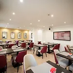 Hotel Canada
