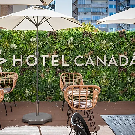 Hotel Canada 2*